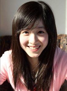 奶茶妹妹是 什么背景,从普通女孩到明星之路